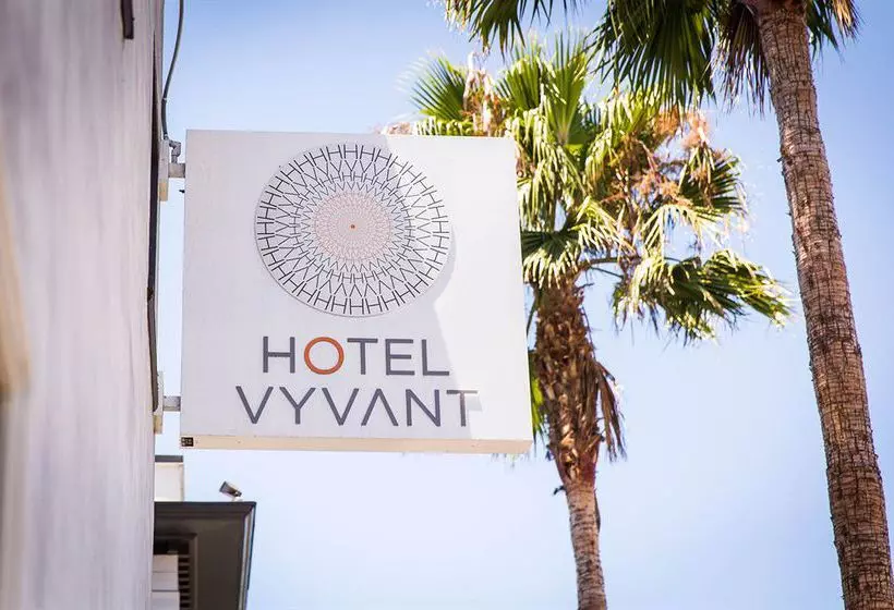 ホテル Found San Diego