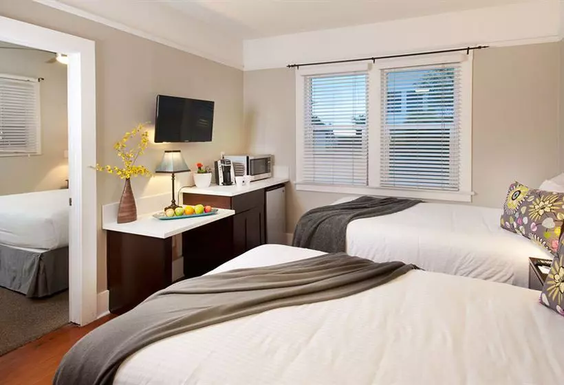 ホテル Found San Diego