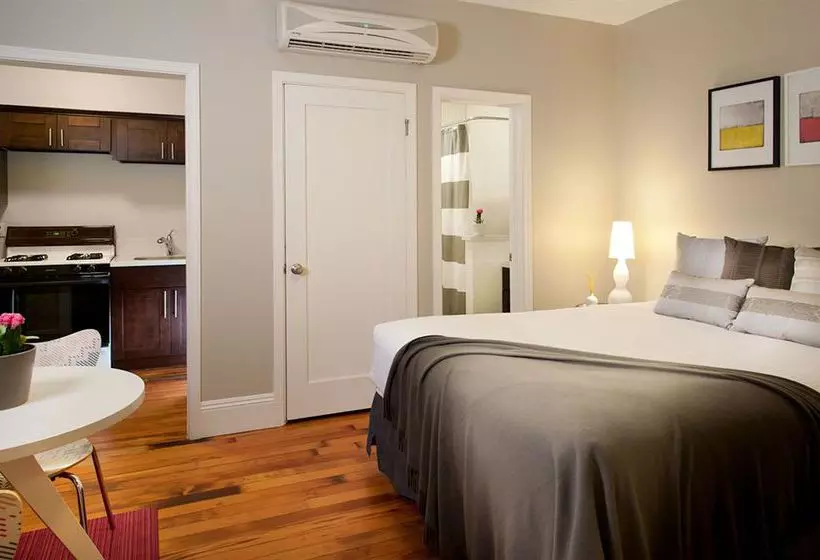 ホテル Found San Diego