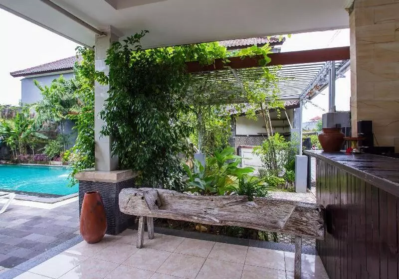 Jimbaran Lestari Hotel & Residence Spa