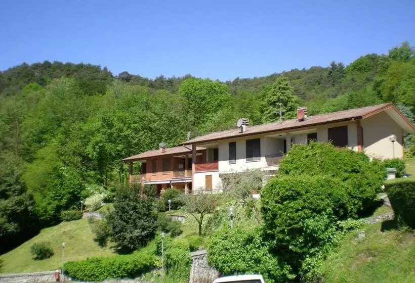 Le Terrazze Vista Lago Piscina Tennis Parking Wi Fi