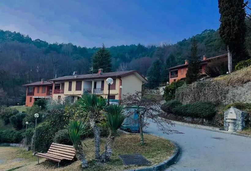 Le Terrazze Vista Lago Piscina Tennis Parking Wi Fi