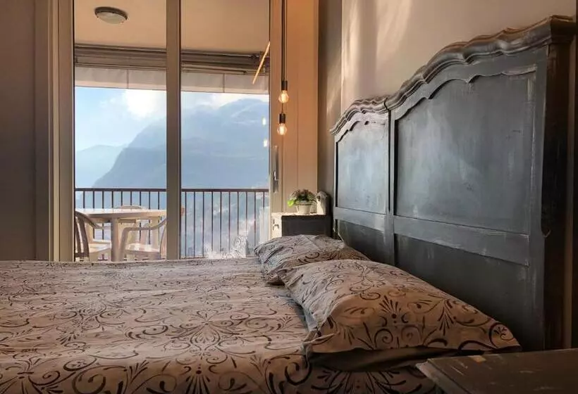 Le Terrazze Vista Lago Piscina Tennis Parking Wi Fi