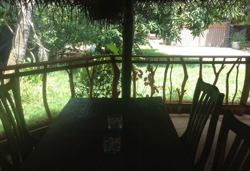 膳宿费 Home Feel Home Stay