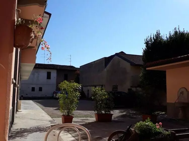 Пансион La Corte Del Poeta