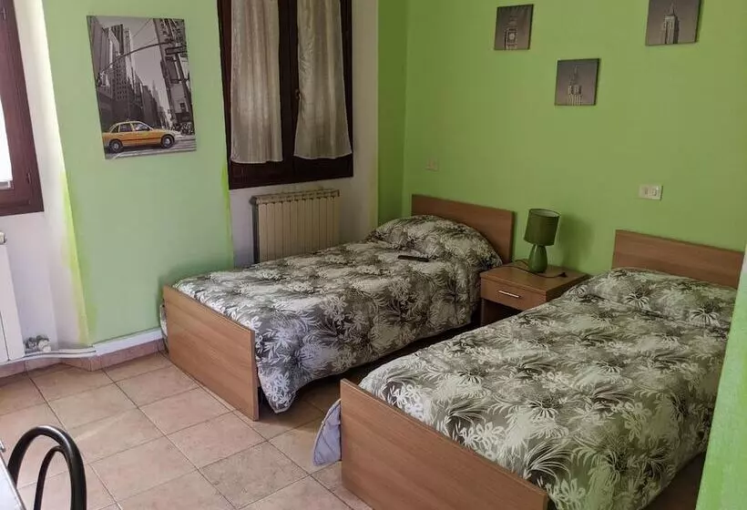 Пансион La Corte Del Poeta