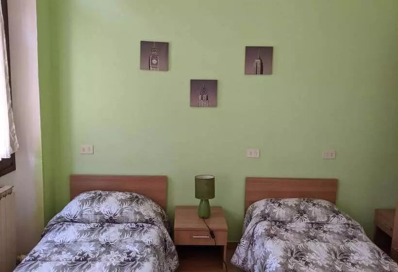 Пансион La Corte Del Poeta