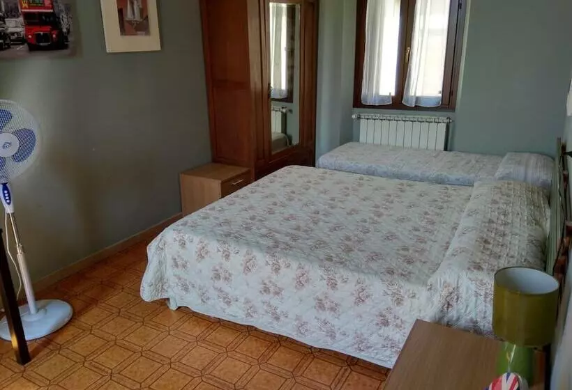 Пансион La Corte Del Poeta