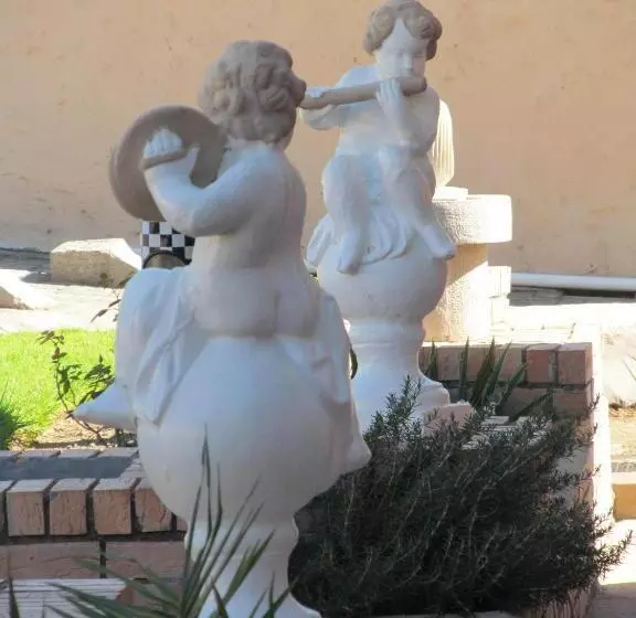 پانسیون Scenery Guesthouse Stadium