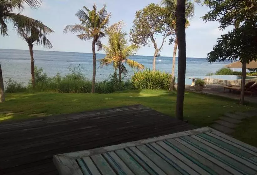 Pensione Villa Bukit Segara