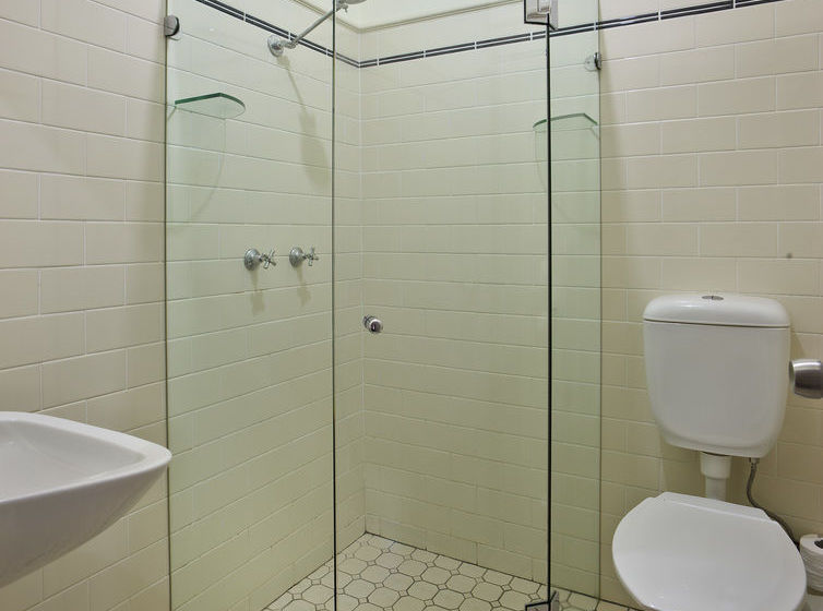 The George Sydney   Hostel