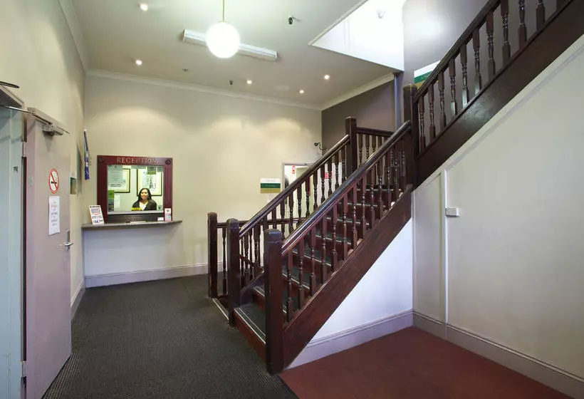 The George Sydney   Hostel