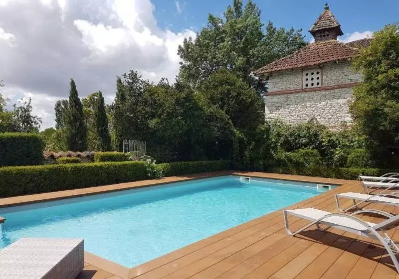 Hotelli Domaine De La Monestarie