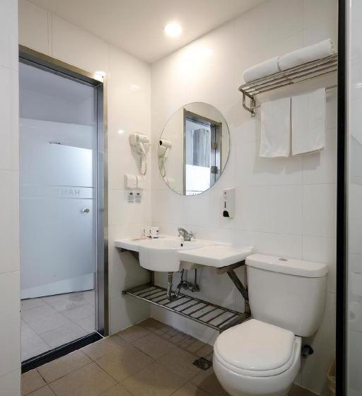 Hanting Hotel Shenyang Nanta Shoe Market