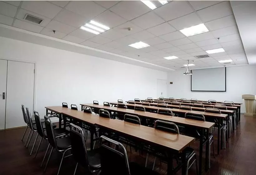 Hanting Hotel Shenyang Nanta Shoe Market