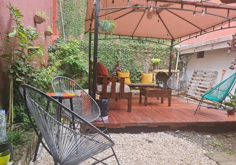 Hotel Santafe Hostel