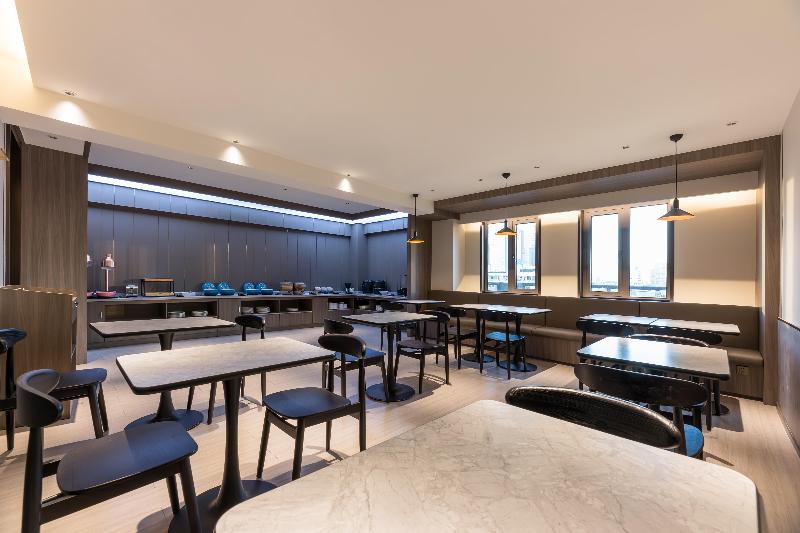 Отель Hanting  Nanjing Xinjiekou Changfu Street