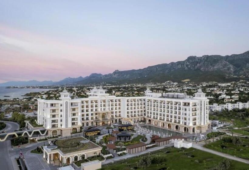 Merit Royal Diamond Hotel & Spa