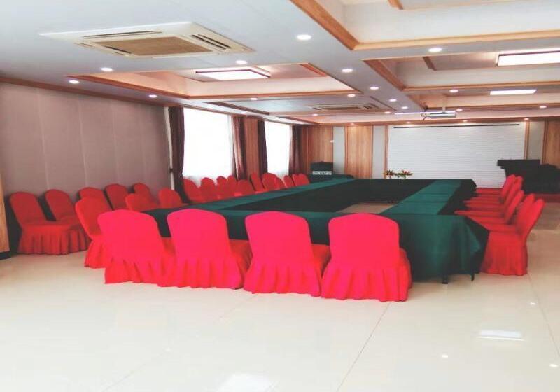 בית מלון כפרי Greentree Inn Henan Anyang Shuguang Road Shuguang New Community Business