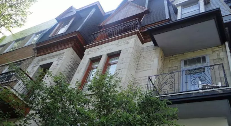 Общежитие Auberge Du Plateau