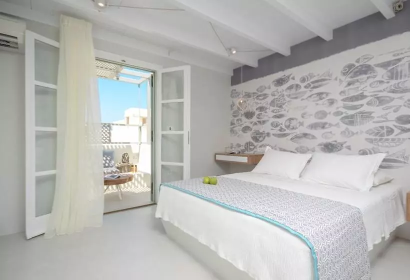 Antony Suites   Adults Only