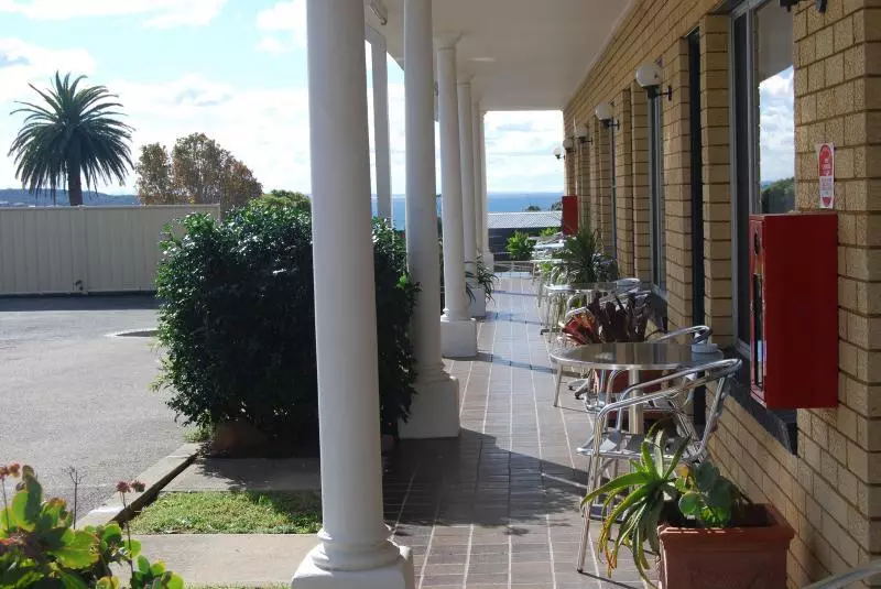 Coastal Comfort Motel