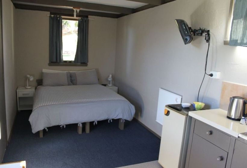 Flinders Island Cabin Park