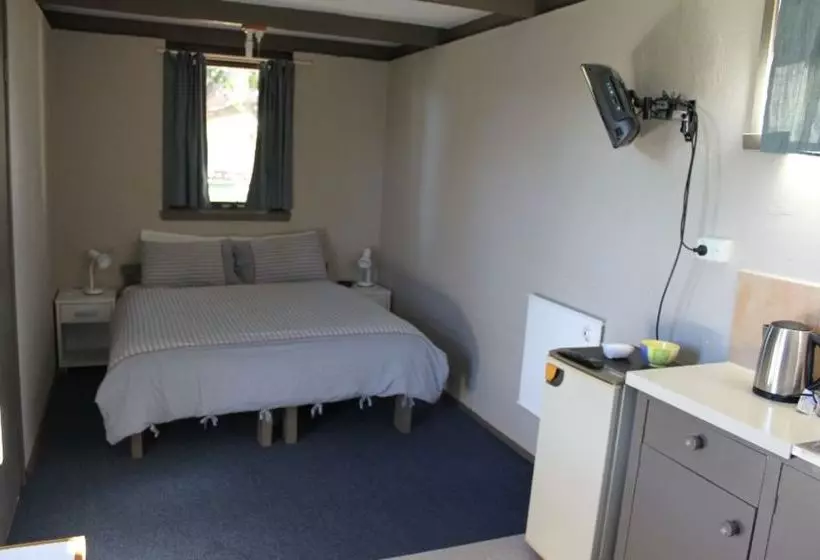 Flinders Island Cabin Park