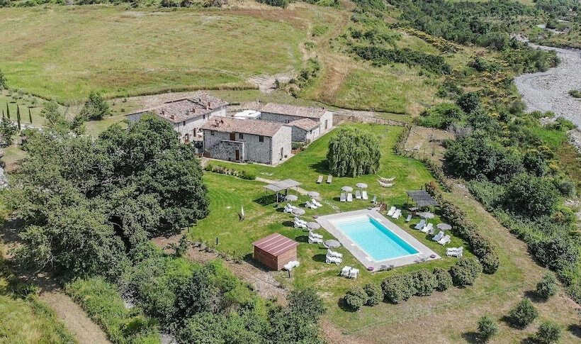 ホテル Agriturismo Podere San Giorgio