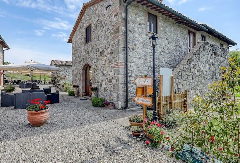 ホテル Agriturismo Podere San Giorgio
