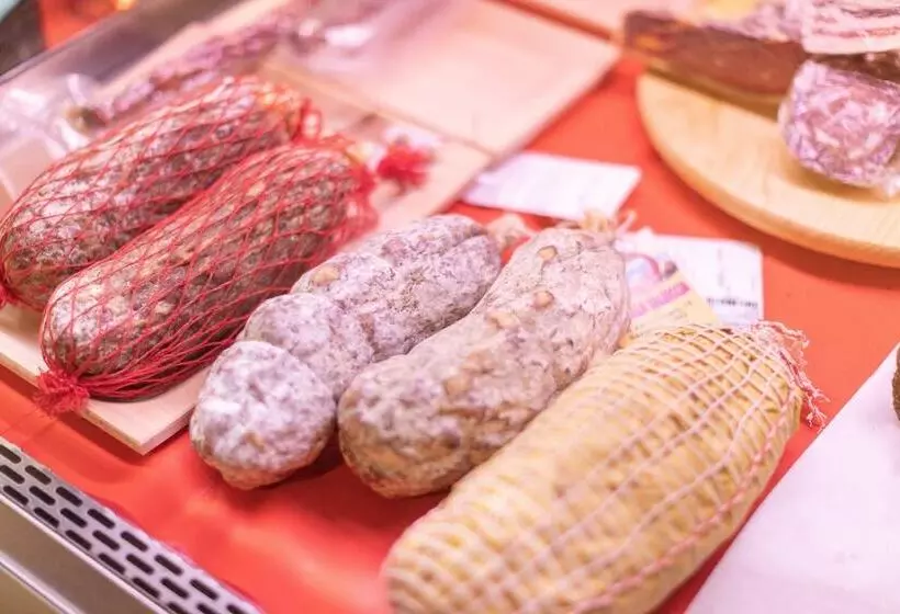 فندق Agriturismo Podere San Giorgio