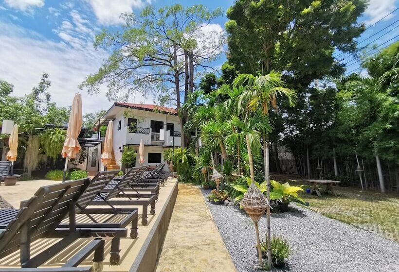 בית מלון כפרי Amara Resort Hua Hin