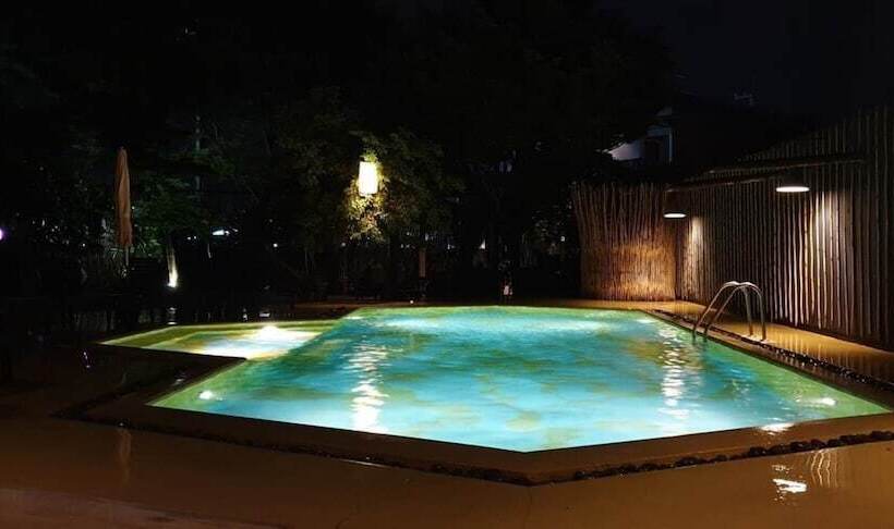 בית מלון כפרי Amara Resort Hua Hin