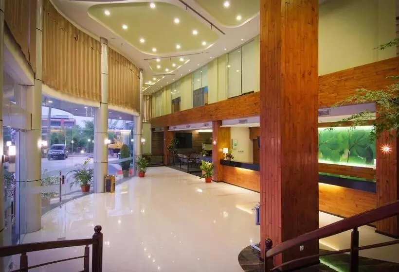 בית מלון כפרי Angkasa Garden