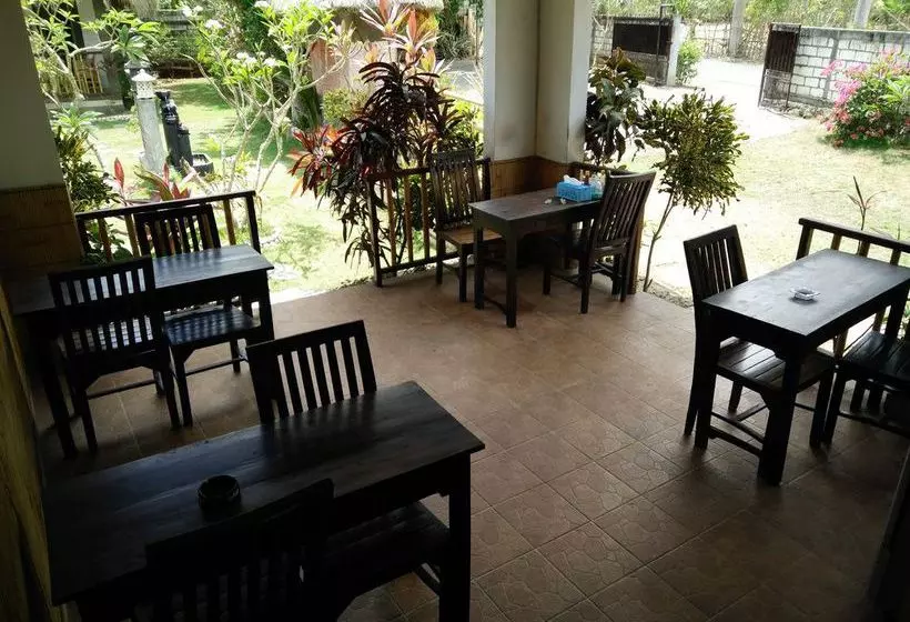 Отель Balangan Cottage