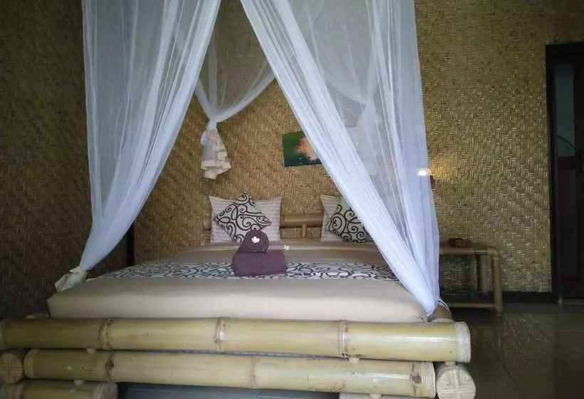 Отель Balangan Cottage