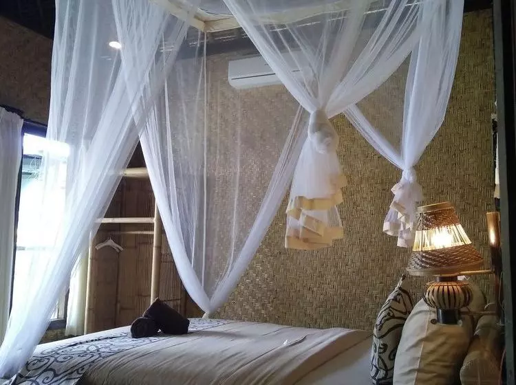 Отель Balangan Cottage