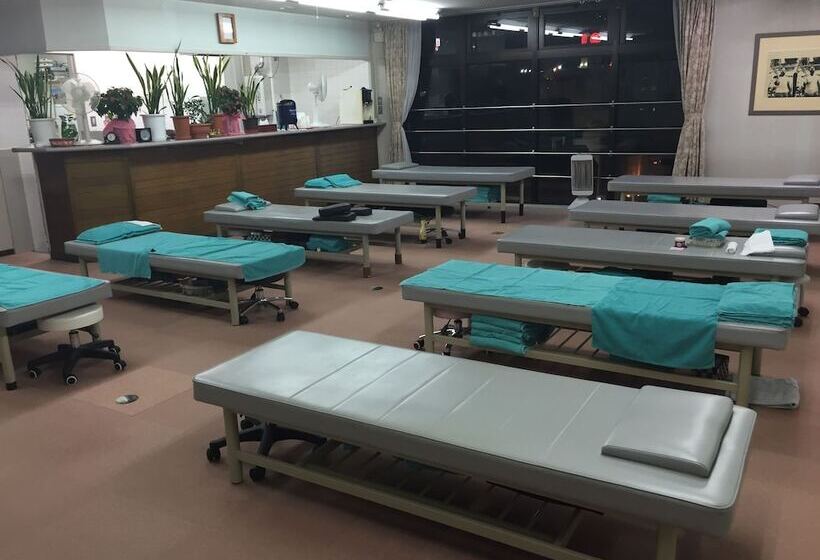 בית מלון כפרי Capsule&spa Grand Sauna Hiroshima