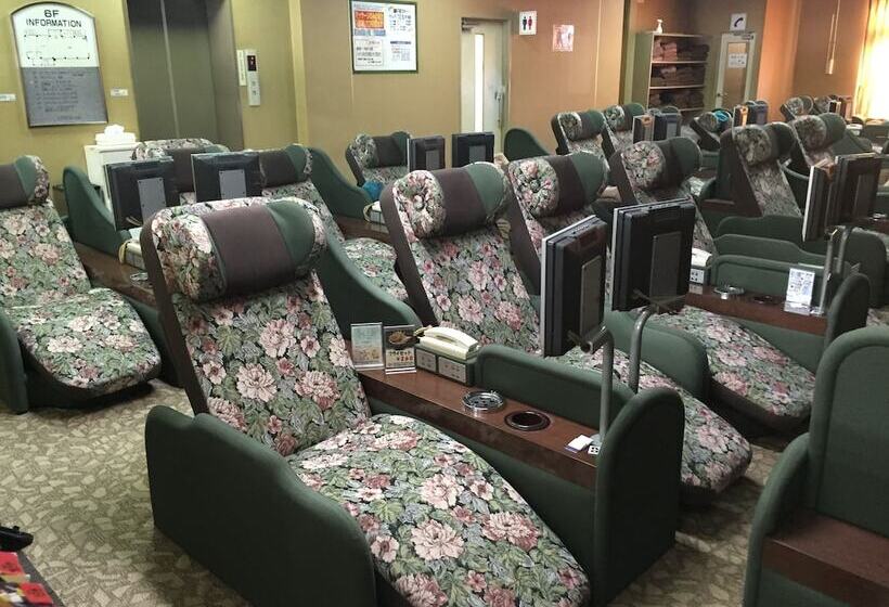 בית מלון כפרי Capsule&spa Grand Sauna Hiroshima