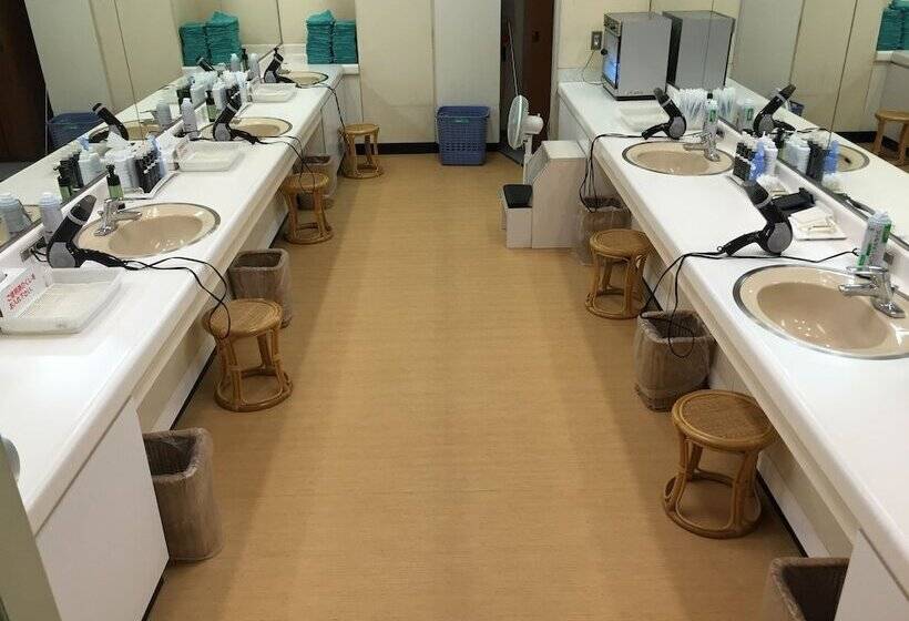 בית מלון כפרי Capsule&spa Grand Sauna Hiroshima