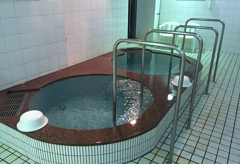 בית מלון כפרי Capsule&spa Grand Sauna Hiroshima