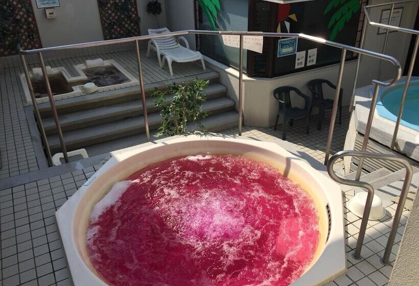 בית מלון כפרי Capsule&spa Grand Sauna Hiroshima