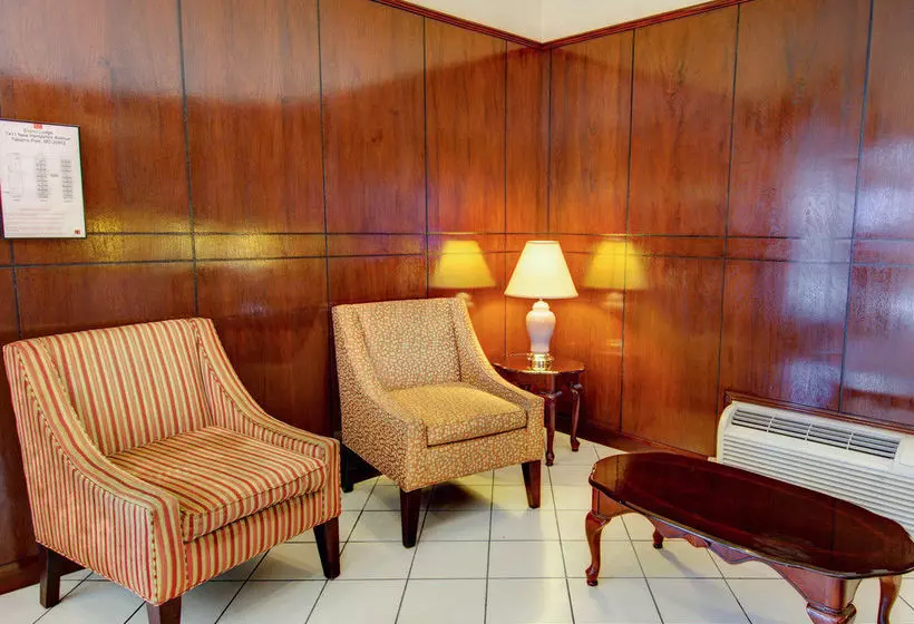 호텔 Econo Lodge Takoma Park