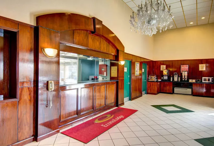 호텔 Econo Lodge Takoma Park