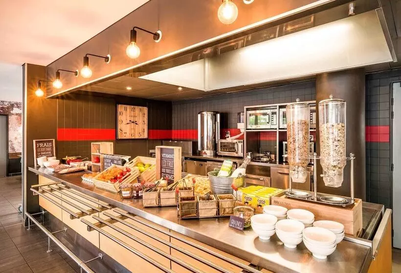 هتل Ibis Marne La Vallée Val D'europe