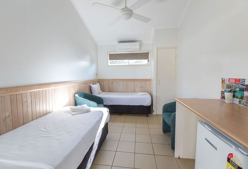 בית מלון כפרי Kirra Beach Tourist Park