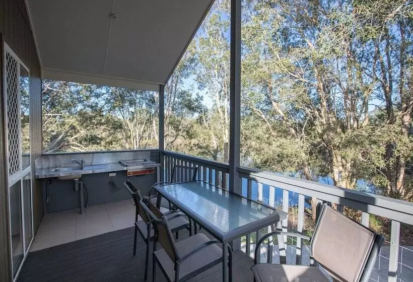 בית מלון כפרי Kirra Beach Tourist Park