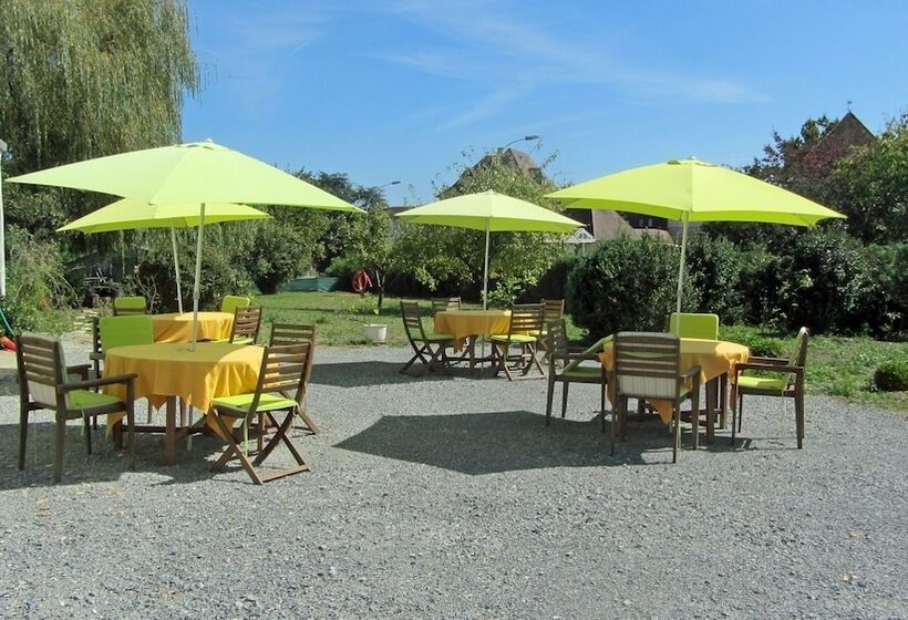 ホテル La Maison D'antan