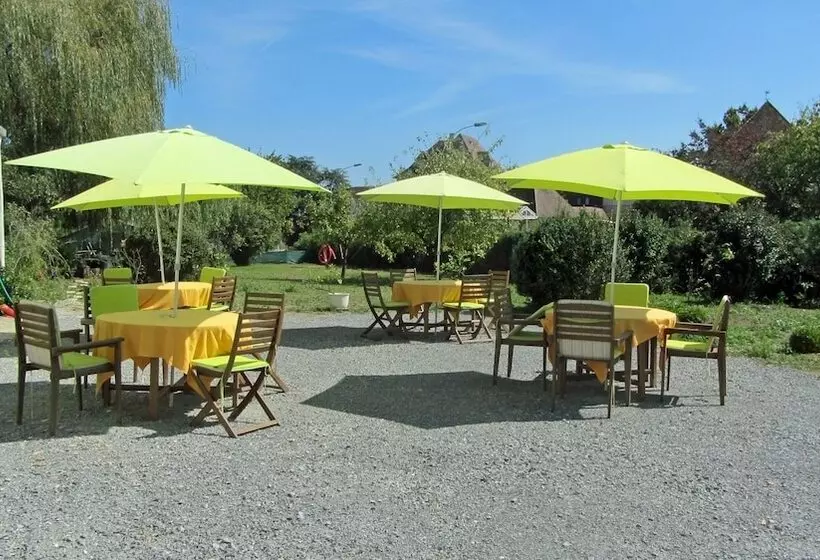 ホテル La Maison D'antan