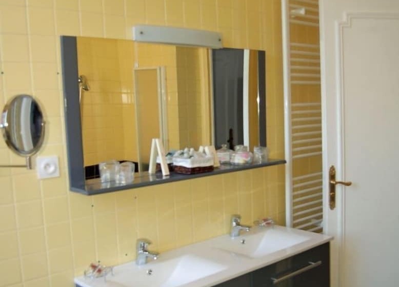 ホテル La Maison D'antan